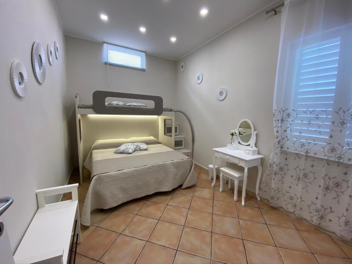 הוילה פומפיי La Casa Di Vesta מראה חיצוני תמונה