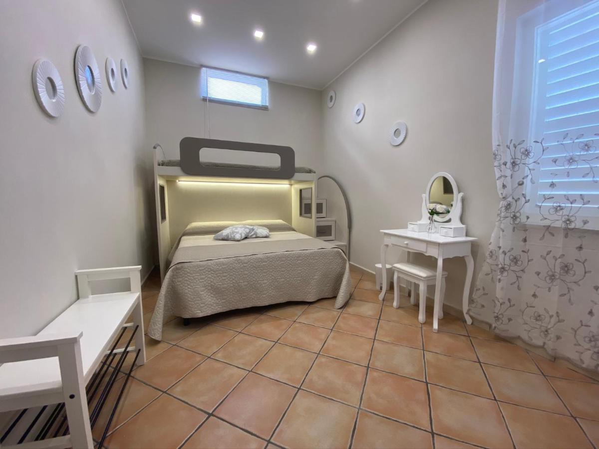 הוילה פומפיי La Casa Di Vesta מראה חיצוני תמונה